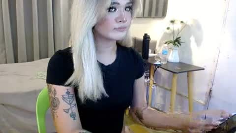 katykiat online show from June 24, 10:46 am