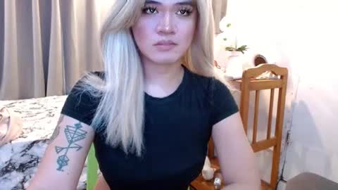 katykiat online show from July 4, 5:29 pm