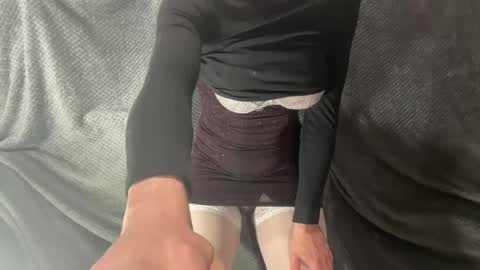 Snapshot of kayorkatie chatting on February 12, 2:33 pm katie online show from February 12, 2:33 pm