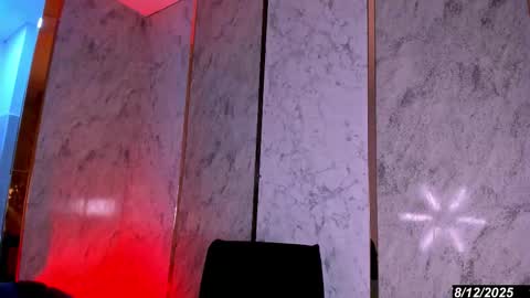 Keila  online show from December 18, 9:31 pm