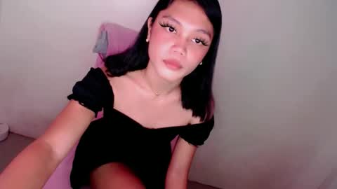 kenalicious online show from February 24, 6:06 am