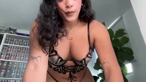 Hi Im kendra- onlyfans. isab2896 online show from June 19, 7:07 pm