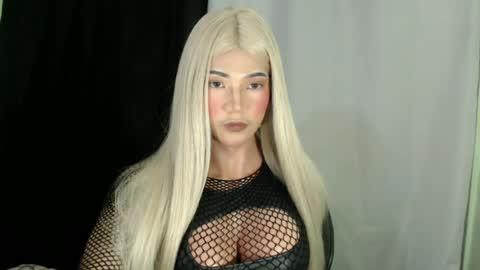 kendsplitcum online show from July 6, 6:09 am
