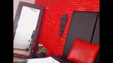 kenn_boy_ online show from January 30, 8:31 pm