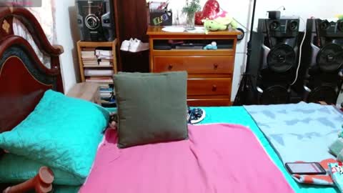 keyla_13 online show from June 13, 1:33 pm