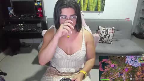 Khalifa Kasumi online show from April 2, 6:44 am