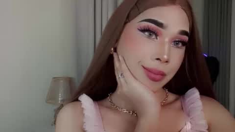 Snapshot of kiethmadison_miller chatting on October 30, 11:42 am Im Mia online show from October 30, 11:42 am