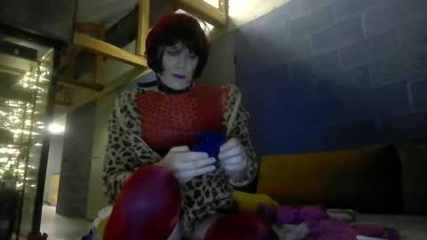 kikaucenica online show from December 27, 9:22 pm