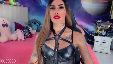 kylie anthonella online show from June 27, 8:41 am