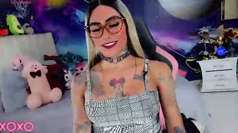 kylie anthonella online show from July 3, 3:45 am
