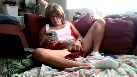 KinkySneakerGirl online show from July 12, 5:27 pm