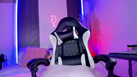 kitty online show from July 25, 11:02 pm