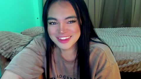 krystal_angel online show from June 8, 1:28 am