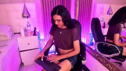 Kyle online show from August 1, 6:14 am