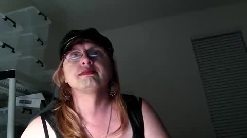 Delilah-Catherine online show from October 24, 12:59 am