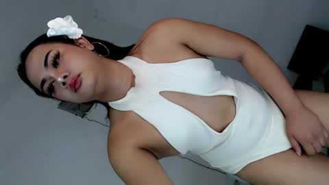 lady_janah online show from August 1, 2:45 am