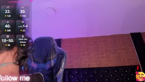 laiily bell online show from March 7, 1:21 pm