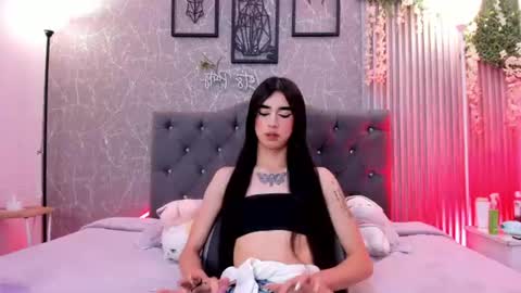 lana_gill online show from June 19, 7:51 pm