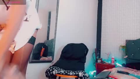 Lara Brunette  online show from January 6, 10:57 am