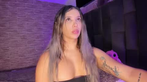 Maria Leandra  Lopeira online show from November 29, 12:12 am