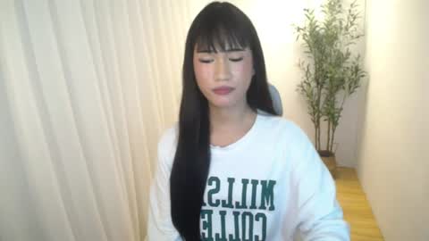 leighs_celine online show from July 27, 5:53 pm