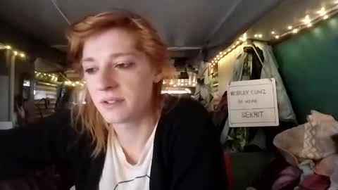 LesleyGumGrass- The Boring Trans girl online show from February 10, 4:14 pm