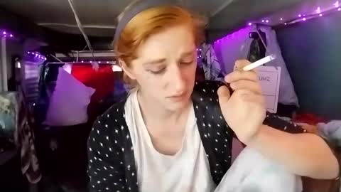 LesleyGumGrass- The Boring Trans girl online show from February 22, 5:24 pm