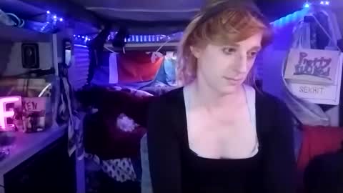 LesleyGumGrass- The Boring Trans girl online show from March 11, 3:48 am