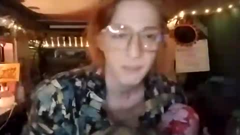 LesleyGumGrass- The Boring Trans girl online show from December 19, 1:05 pm