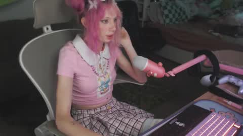 lewdy booty online show from October 18, 5:33 am