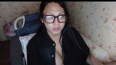 Hev Lexi online show from July 2, 1:27 pm