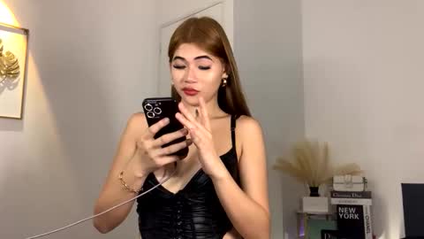 Lexie online show from June 7, 12:18 am