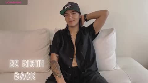 Liam smith online show from October 10, 6:53 pm