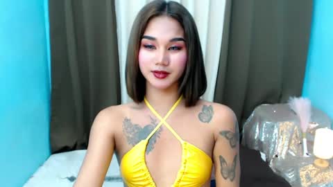 LILY online show from June 7, 7:22 pm