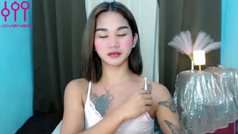 LILY online show from June 27, 8:59 pm
