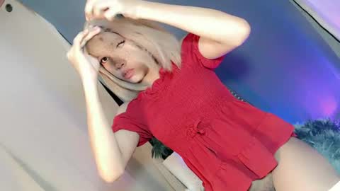 lil_trixxy online show from June 24, 12:47 pm