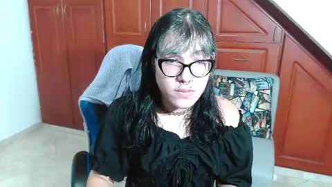 lilith  online show from June 26, 7:07 pm