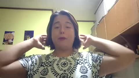 lilysette online show from August 2, 5:56 pm