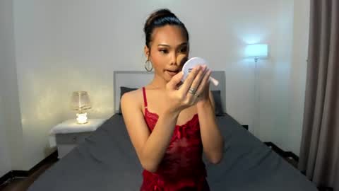 litzy_perez online show from June 14, 12:33 am
