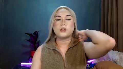 My Lover Dadddy roberto online show from March 5, 8:08 am