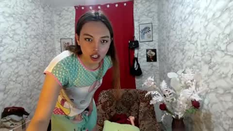 Bella Xox online show from July 29, 6:01 am