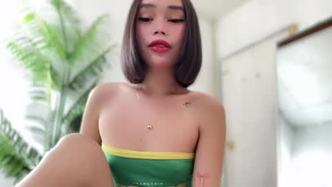 lovely_cittie18 online show from June 8, 4:02 am