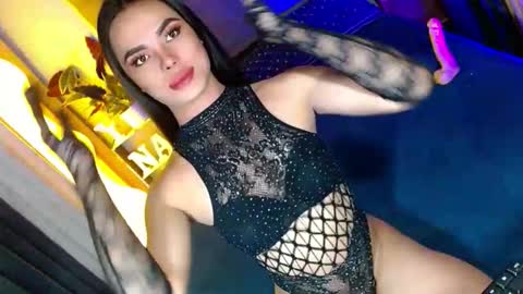 lovelymiss_shyna11 online show from April 9, 10:21 am