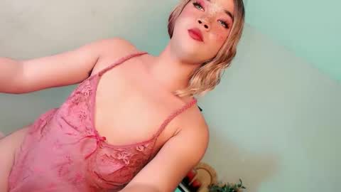 Lovingmonaru969 online show from April 17, 10:51 am