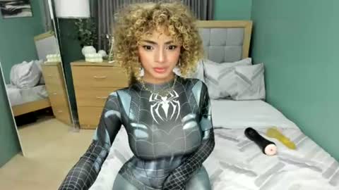 Candice online show from June 20, 2:47 am
