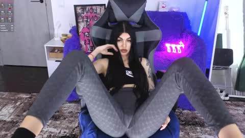 Monika online show from November 30, 3:03 pm