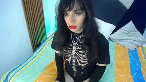 Lucy online show from July 20, 12:29 pm
