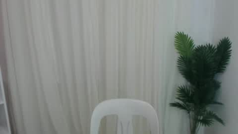 lucyseductive online show from February 7, 11:11 pm