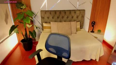 Cookie  online show from February 10, 4:25 pm