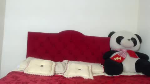 LULU online show from February 13, 4:07 pm